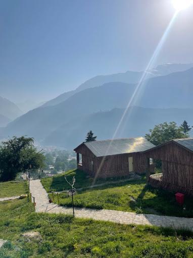 Khana Badosh Resort Kalam ภายนอก รูปภาพ